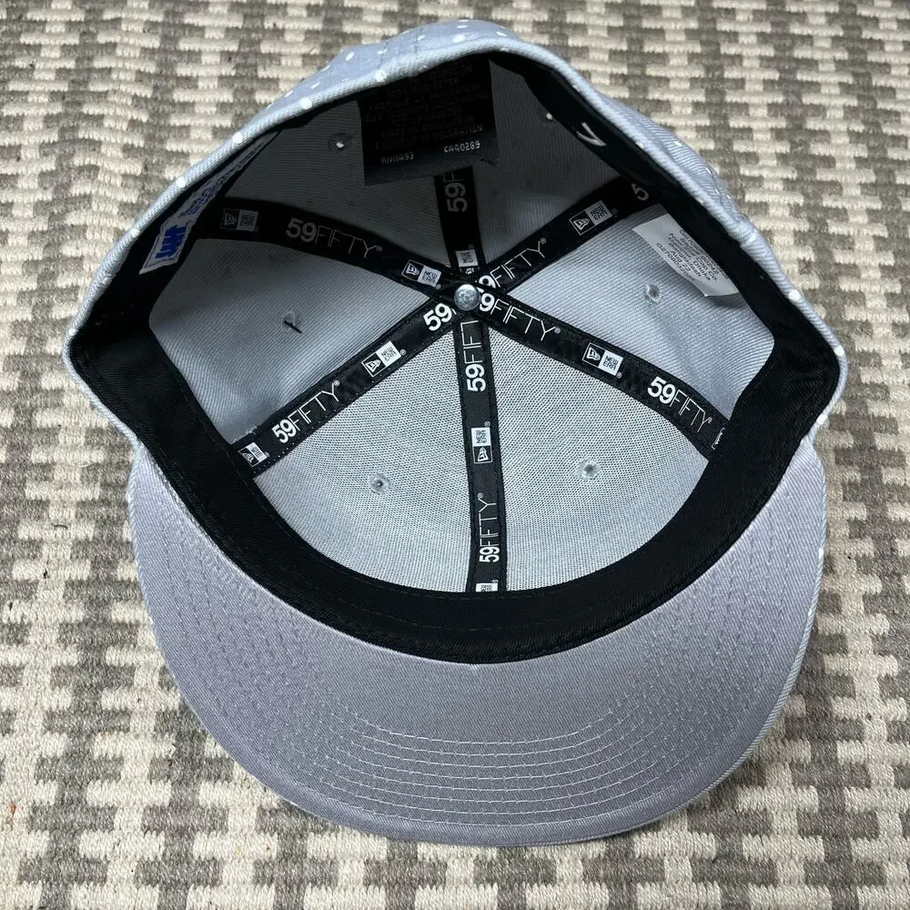 New Era x Undefeated Gray Polka Dotted Fitted Hat‎ Men’s Sz 7 New